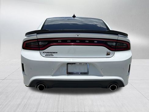Used 2022 Dodge Charger Scat Pack w/ Plus Group RWD image 5