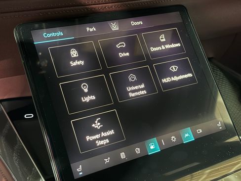 New 2026 Cadillac Escalade Luxury w/ Touring Package image 36