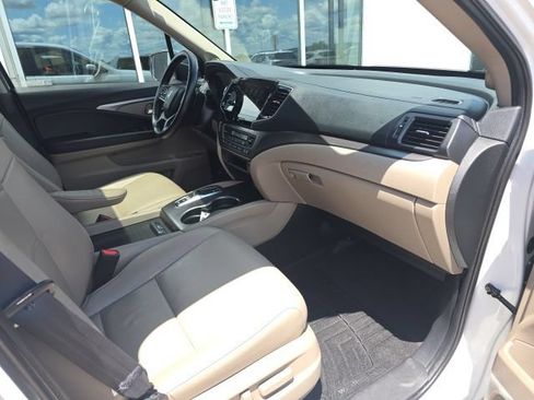 Used 2022 Honda Pilot EX-L image 4