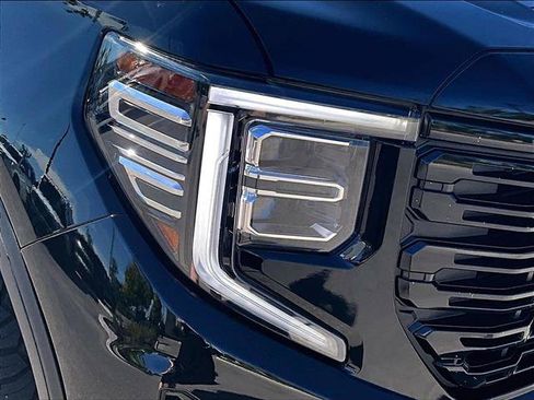 Used 2023 GMC Sierra 1500 Denali w/ Denali Reserve Package image 29