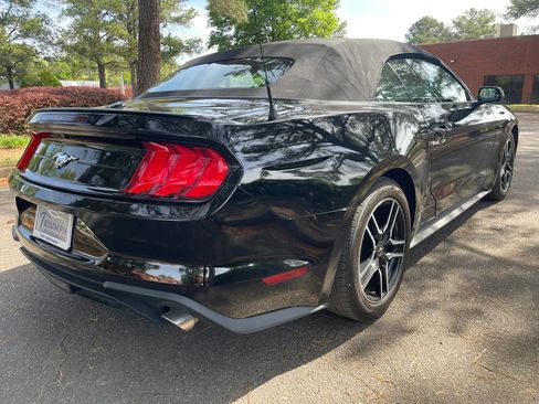 Used 2023 Ford Mustang Premium image 8