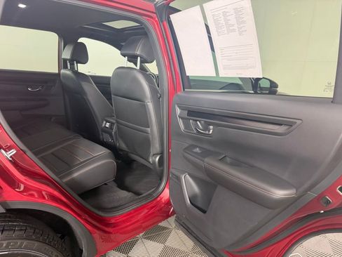 Used 2025 Honda CR-V Sport-L image 14