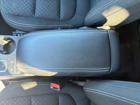 Used 2024 Ford Escape Active image 24