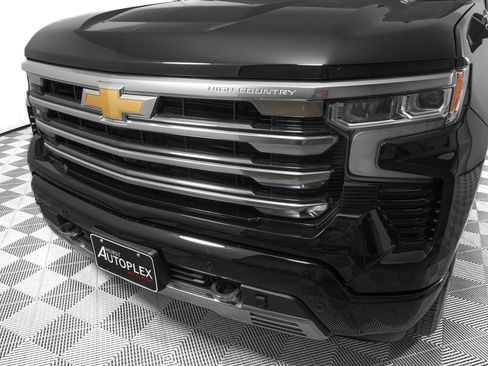 Used 2026 Chevrolet Silverado 1500 High Country w/ High Country Premium Package RWD image 30