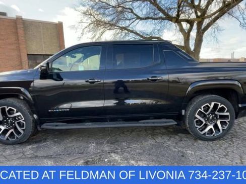 Certified 2024 Chevrolet Silverado EV RST image 5