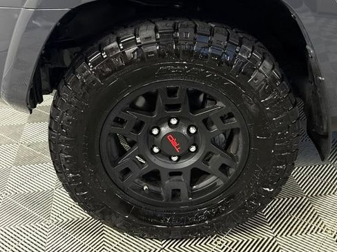 Used 2024 Toyota 4Runner TRD Off-Road Premium w/ Off Road Premium Plus Package AWD/4WD image 14