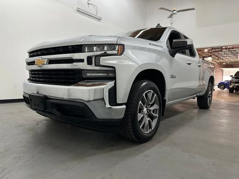 Used 2019 Chevrolet Silverado 1500 LT w/ Texas Edition RWD image 22