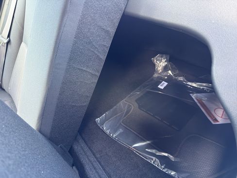 New 2025 Nissan Sentra SV image 33