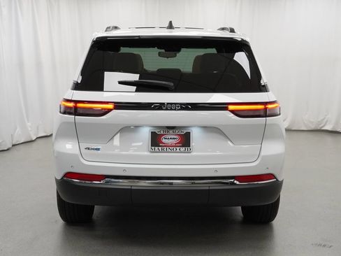 Certified 2024 Jeep Grand Cherokee Limited 4xe AWD/4WD image 21