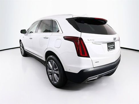 Used 2024 Cadillac XT5 Premium Luxury w/ Platinum Package image 5