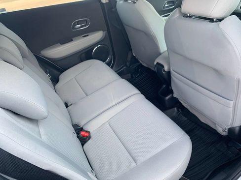 Used 2021 Honda HR-V EX image 22