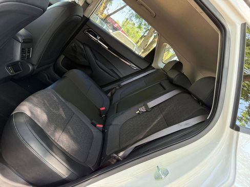 Used 2025 Kia Seltos S FWD image 24