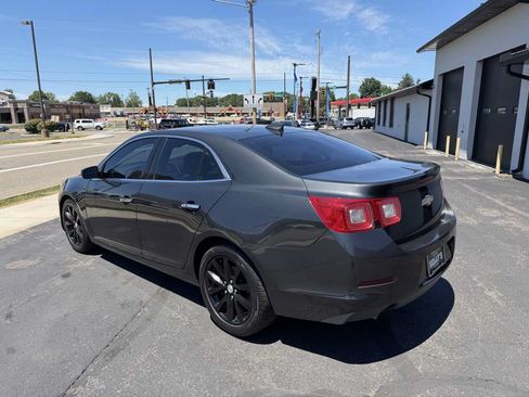 Used 2015 Chevrolet Malibu LTZ FWD image 3
