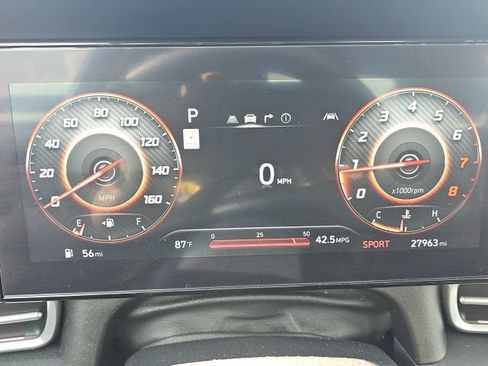 Used 2024 Hyundai Elantra SEL FWD image 12