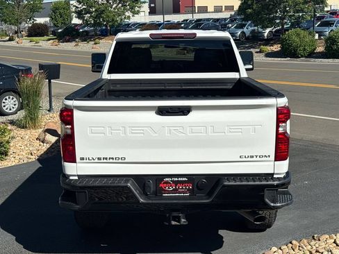 Used 2022 Chevrolet Silverado 2500 Custom w/ Custom Value Package AWD/4WD image 46