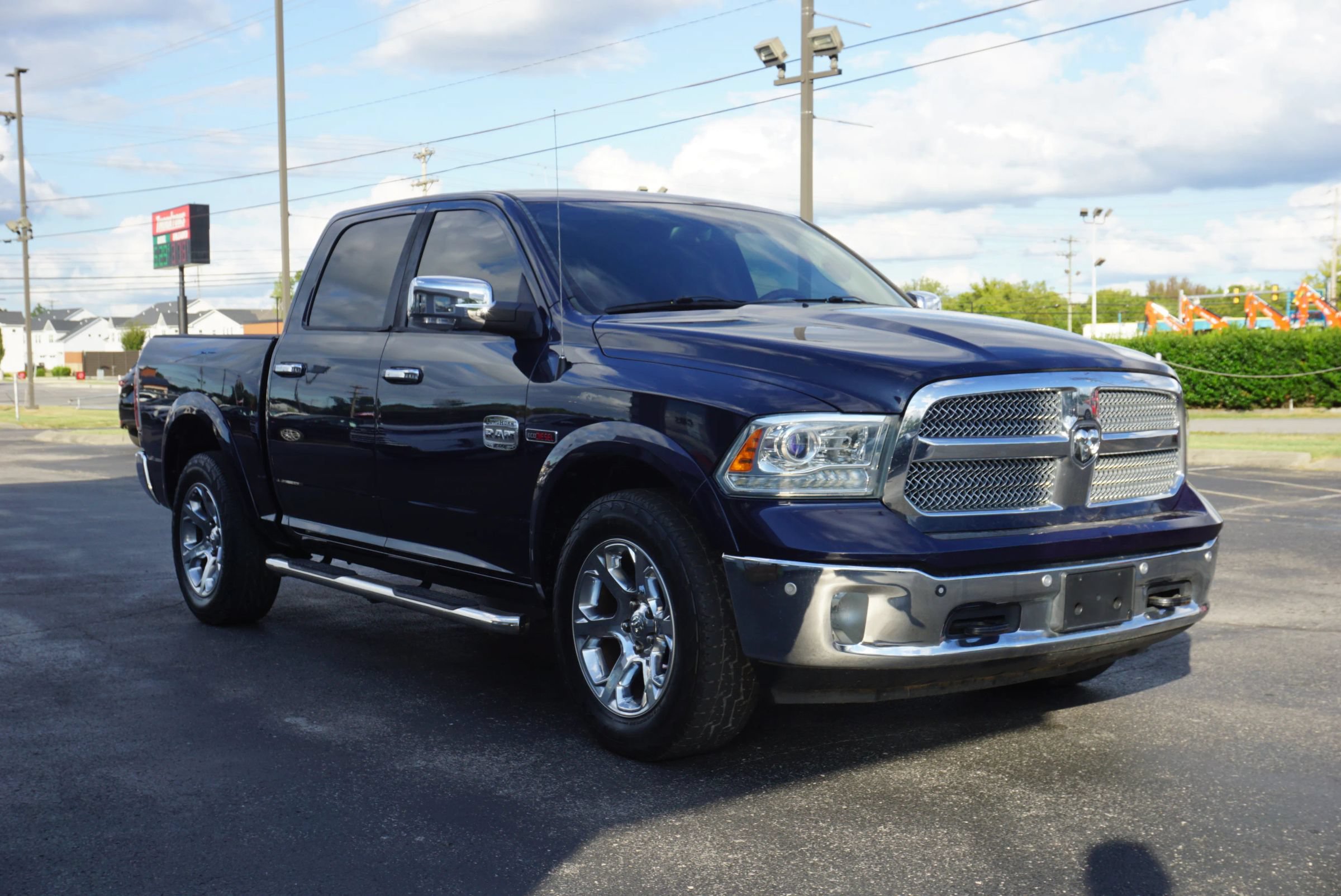 Used 2016 RAM 1500 Laramie Longhorn w/ Convenience Group AWD/4WD image 3