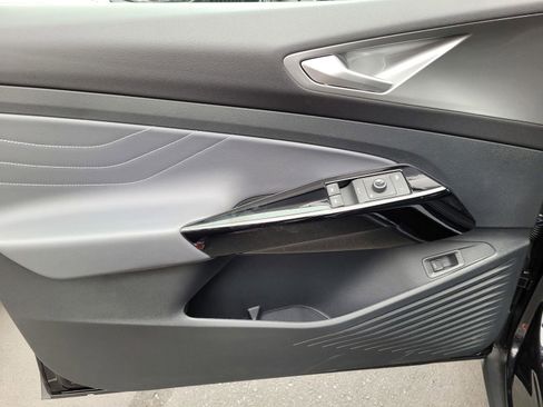 New 2026 Volkswagen ID.4 Pro S image 17