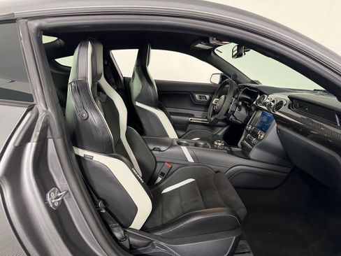 Used 2021 Ford Mustang Shelby GT500 w/ Technology Package image 23