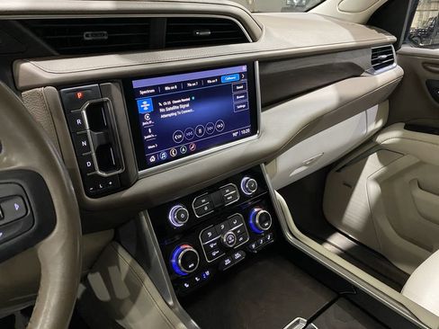 Used 2021 GMC Yukon Denali w/ Denali Ultimate Package RWD image 8