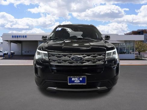 Used 2018 Ford Explorer XLT w/ Equipment Group 202A AWD/4WD image 8
