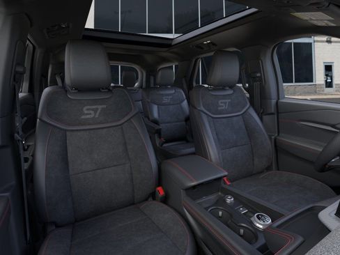 New 2026 Ford Explorer ST image 10