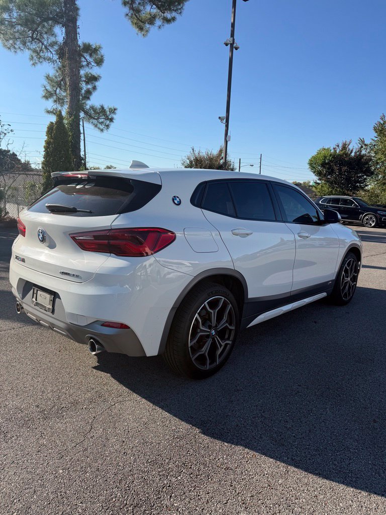 Used 2018 BMW X2 xDrive28i AWD/4WD image 2