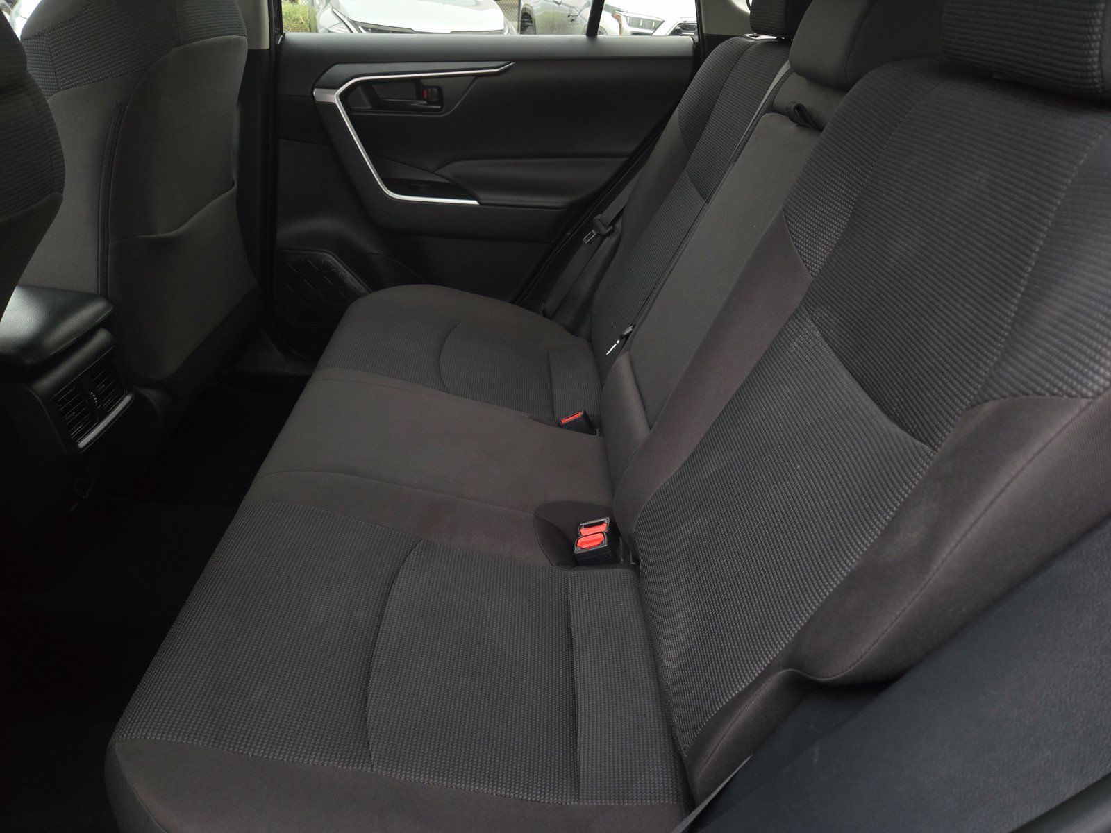 Certified 2025 Toyota RAV4 LE AWD/4WD image 10