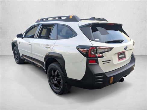 Used 2025 Subaru Outback Wilderness AWD/4WD image 9