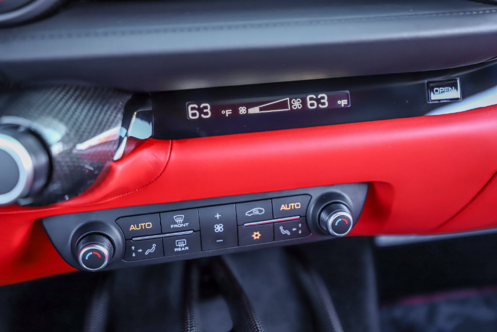 Certified 2018 Ferrari 812 Superfast RWD image 35