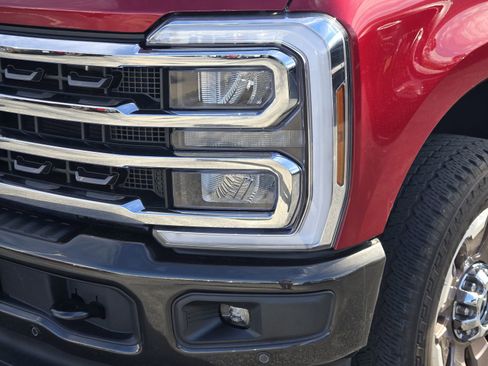 Used 2025 Ford F250 King Ranch image 12