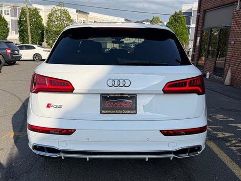 Used 2018 Audi SQ5 Prestige w/ Prestige Package AWD/4WD image 9
