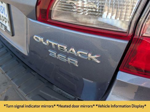 Used 2016 Subaru Outback 3.6R Limited image 15