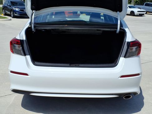 Used 2023 Honda Civic Sport image 19