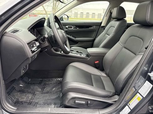 Used 2024 Honda Civic Touring image 25