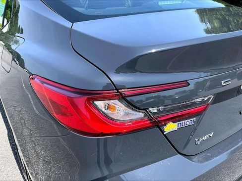 Used 2025 Toyota Camry LE FWD image 34