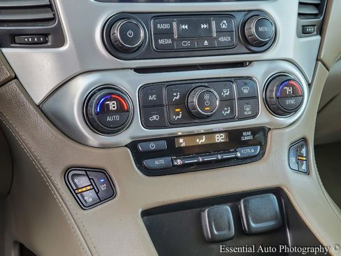 Used 2015 GMC Yukon XL SLT w/ Open Road Package image 24