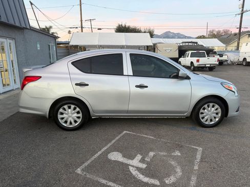 Used 2017 Nissan Versa S Plus image 8