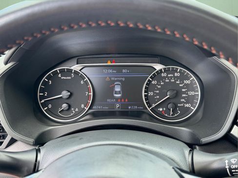 Used 2023 Nissan Altima 2.5 SR w/ SR Premium Package image 19