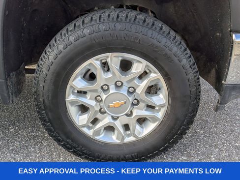 Used 2023 Chevrolet Silverado 2500 LT w/ Convenience Package image 13