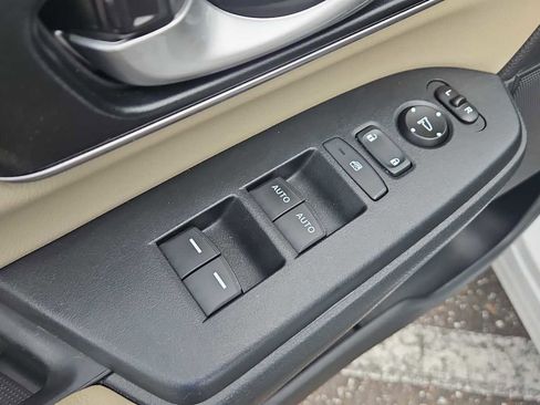 Used 2019 Honda CR-V EX-L image 15