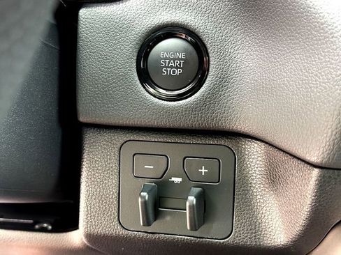 New 2026 Toyota Tundra Limited AWD/4WD image 13