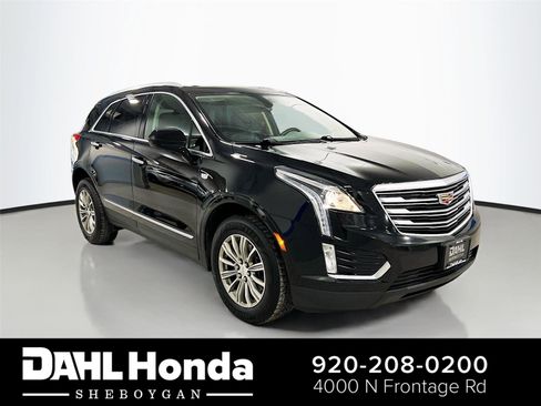 Used 2017 Cadillac XT5 Luxury image 1