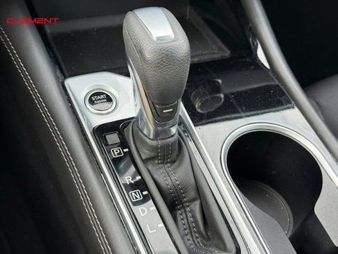 Used 2023 Nissan Altima 2.5 SV AWD/4WD image 29
