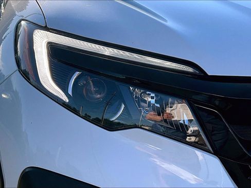 Used 2022 Honda Pilot TrailSport image 32