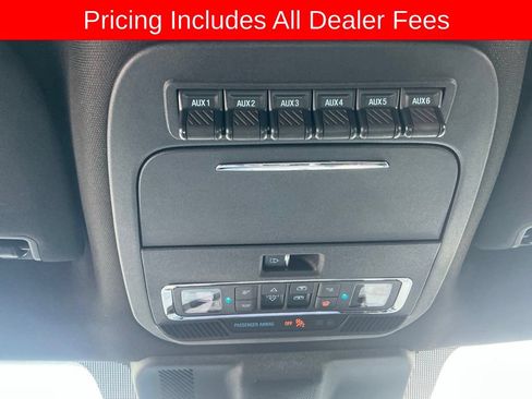 Used 2025 Ford F150 Raptor AWD/4WD image 18