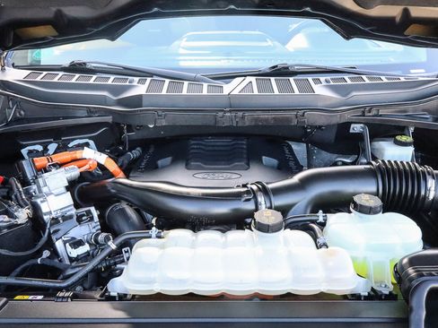 Used 2022 Ford F150 Limited image 24