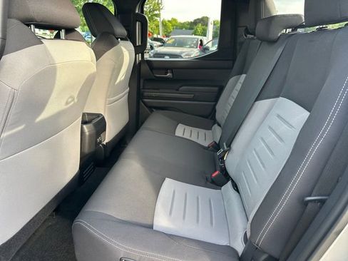 Used 2024 Toyota Tacoma TRD Sport AWD/4WD image 12