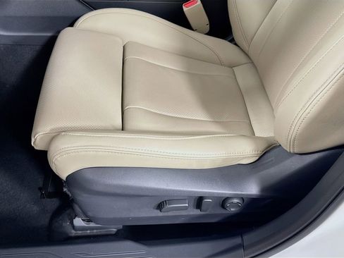Used 2024 Subaru Legacy Limited AWD/4WD image 23