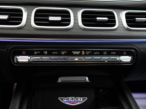 Used 2020 Mercedes-Benz GLS 580 4MATIC image 35