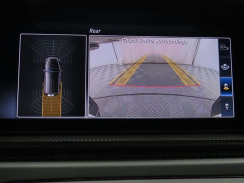 Used 2024 Mercedes-Benz G 550 image 16